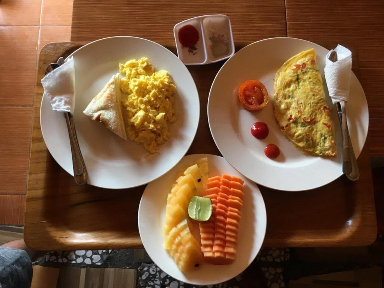 Wk Gamat Garden Hotel Toyapakeh Eksteriør billede